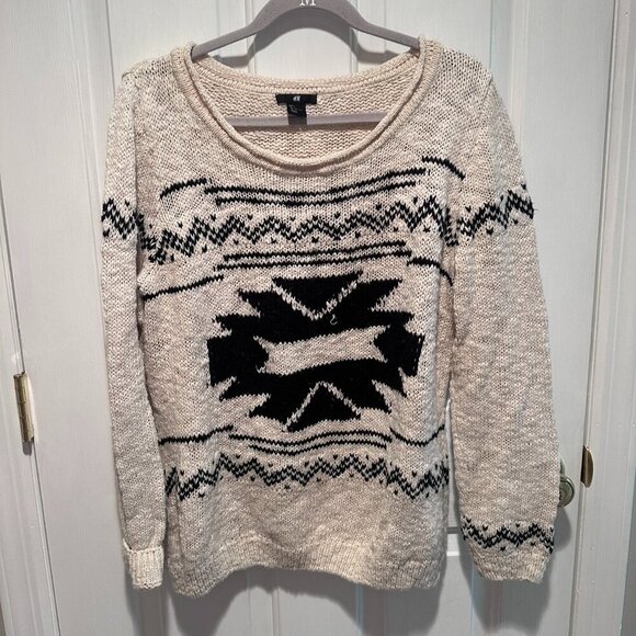 H&M Winter Ski Aztec Knit Sweater - Size Large - Picture 2 of 4